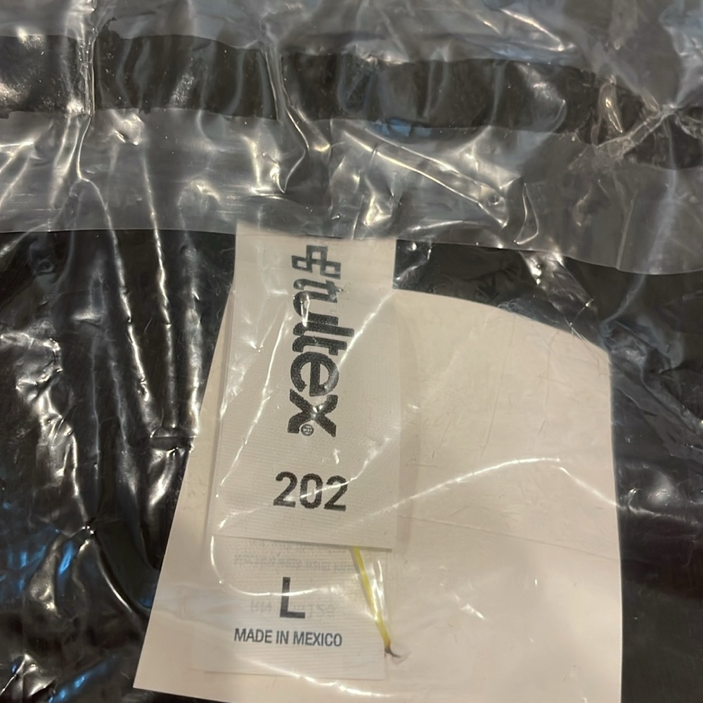 SECURITY black tee shirt Size L - Picture 2 of 3